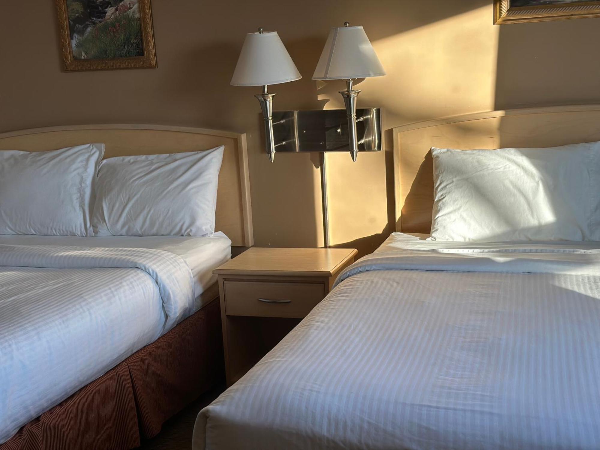 Lone Star Hotel Северен Батълфорд Екстериор снимка